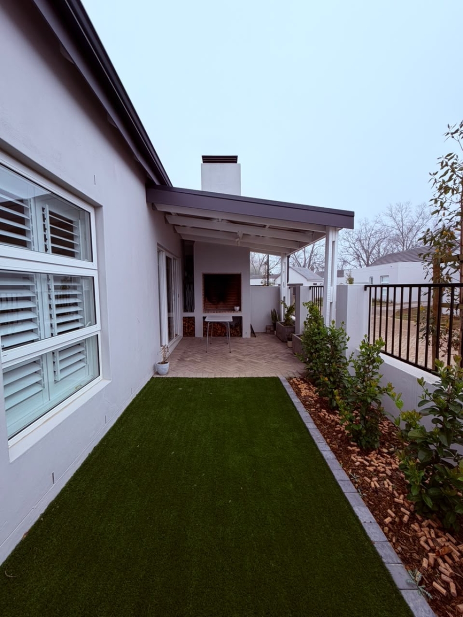 To Let 2 Bedroom Property for Rent in Klein Parys Western Cape